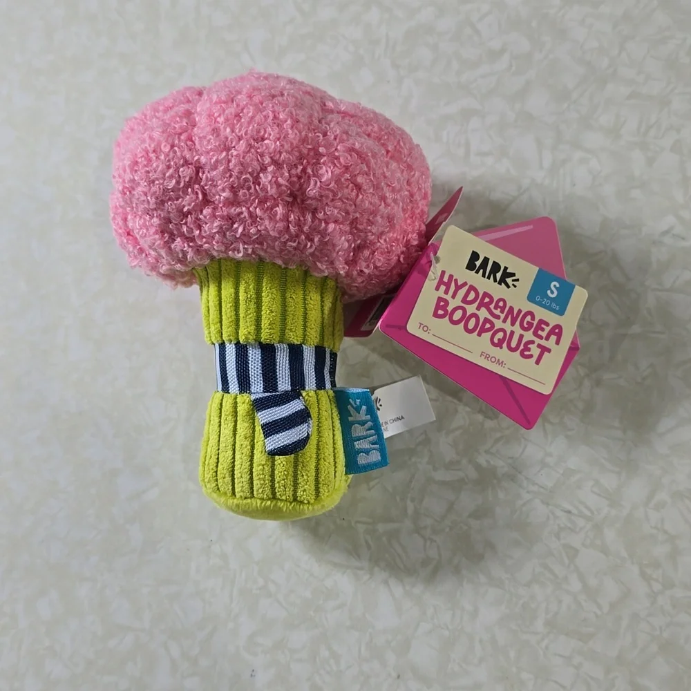 Hydrangea Boopquet Bark‎ brand Size Small dog toy NWT